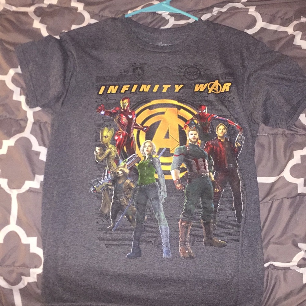 short sleeved t shirt